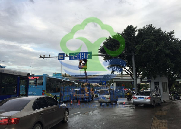 连江路高湖路口南侧